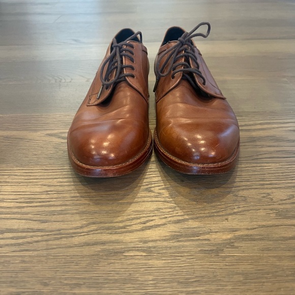 Coach Men’s Calf leather Derby shoes, men’s size 9.5D. Cognac color. - Picture 6 of 9